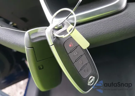 2025 Nissan Kicks Sv Intelligent Awd z USA, uszkodzony, nr VIN 3N8AP6CB9SL409219